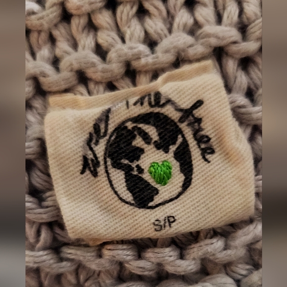 We The Free Textured Knit Linen Crew Sweater in Light Gray Size Small - Picture 7 of 10